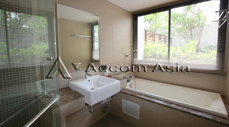 8  2 br Apartment For Rent in Silom ,Bangkok BTS Sala Daeng at Elegantly Furnished 13001364