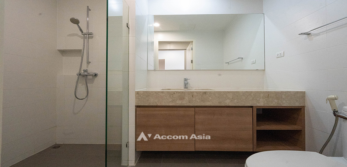 9  4 br Apartment For Rent in Sukhumvit ,Bangkok BTS Thong Lo at Minimalist Contemporary Style 13001369