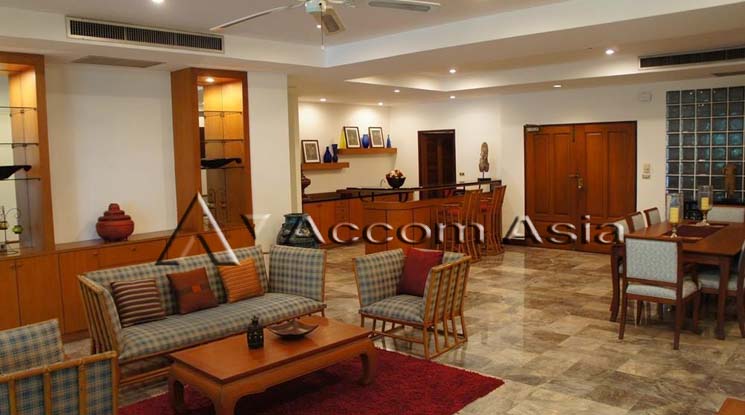  1  3 br Apartment For Rent in Sukhumvit ,Bangkok BTS Phrom Phong at The exclusive private living 13001377