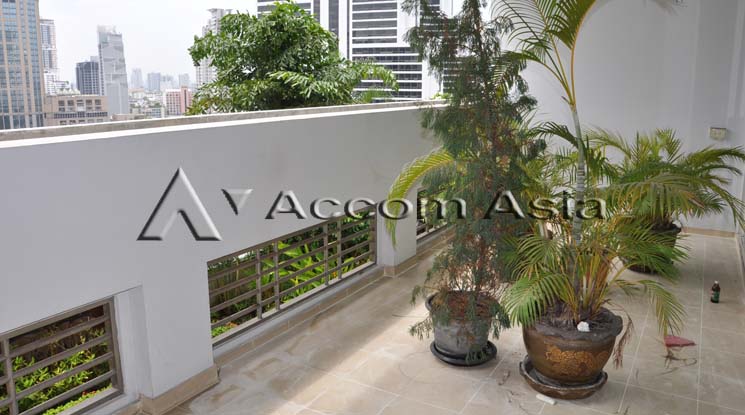 4  4 br Apartment For Rent in Sukhumvit ,Bangkok BTS Phrom Phong at Apartment with Top Facilities, Close to Emshere 13001492