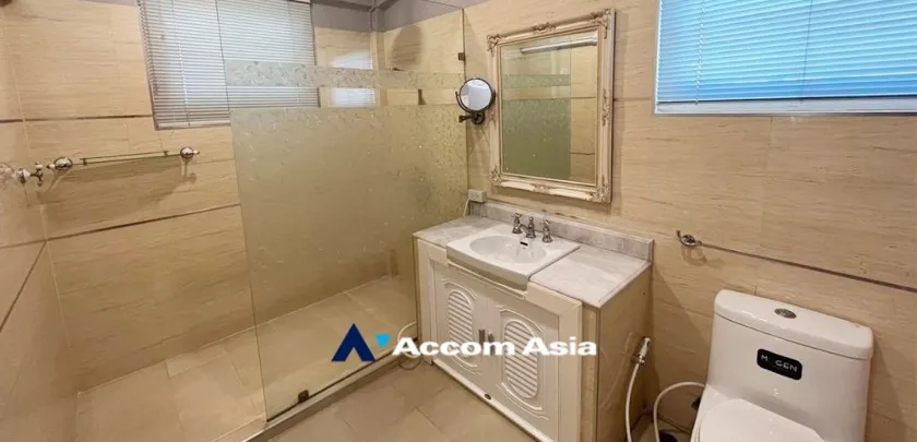 16  3 br House For Rent in New Phetchaburi ,Bangkok MRT Phetchaburi 13001578