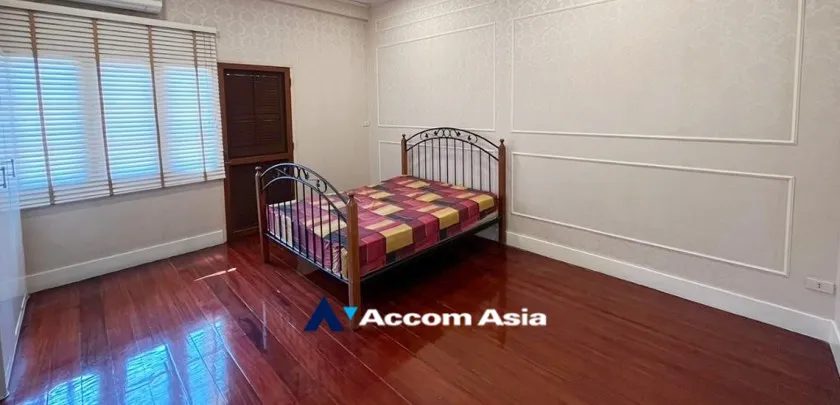 12  3 br House For Rent in New Phetchaburi ,Bangkok MRT Phetchaburi 13001578