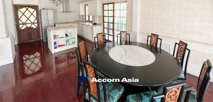 7  3 br House For Rent in New Phetchaburi ,Bangkok MRT Phetchaburi 13001578