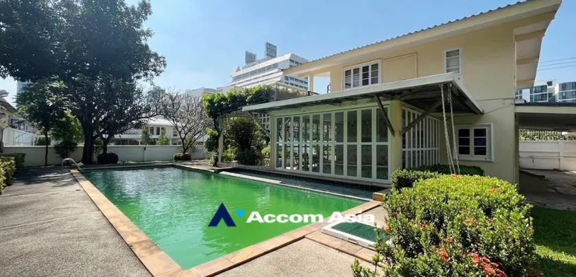  2  3 br House For Rent in New Phetchaburi ,Bangkok MRT Phetchaburi 13001578