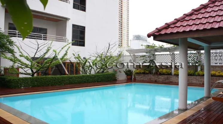  2  2 br Apartment For Rent in Sathorn ,Bangkok BTS Chong Nonsi at Cozy Low-rise Apartment in Sathorn, Walk to BTS 6 mins. 13001585