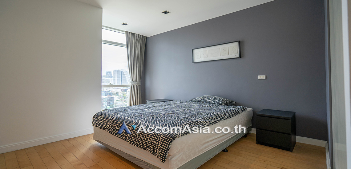 7  2 br Condominium For Rent in Ploenchit ,Bangkok BTS Ploenchit at Athenee Residence 13001587