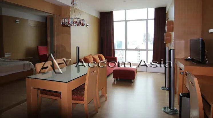  Baan Sathorn Chaophraya Condominium  2 Bedroom for Rent BTS Krung Thon Buri in Charoennakhon Bangkok