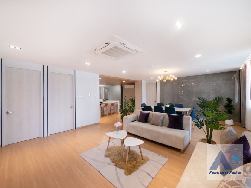 4  3 br Condominium For Rent in Sukhumvit ,Bangkok BTS Phrom Phong at Acadamia Grand Tower 13001640