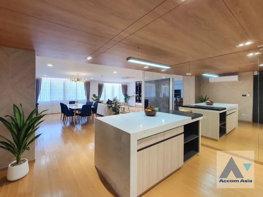 10  3 br Condominium For Rent in Sukhumvit ,Bangkok BTS Phrom Phong at Acadamia Grand Tower 13001640