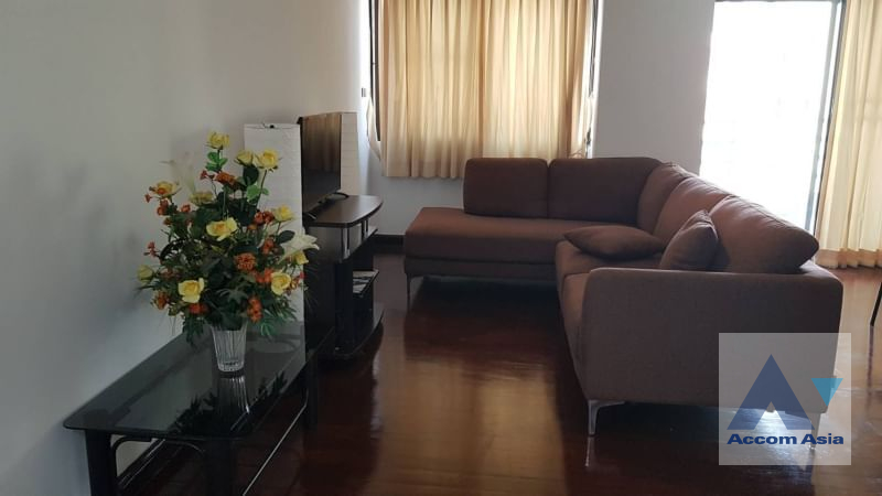  2  1 br Condominium For Rent in Silom ,Bangkok BTS Chong Nonsi at Pearl Garden 13001680