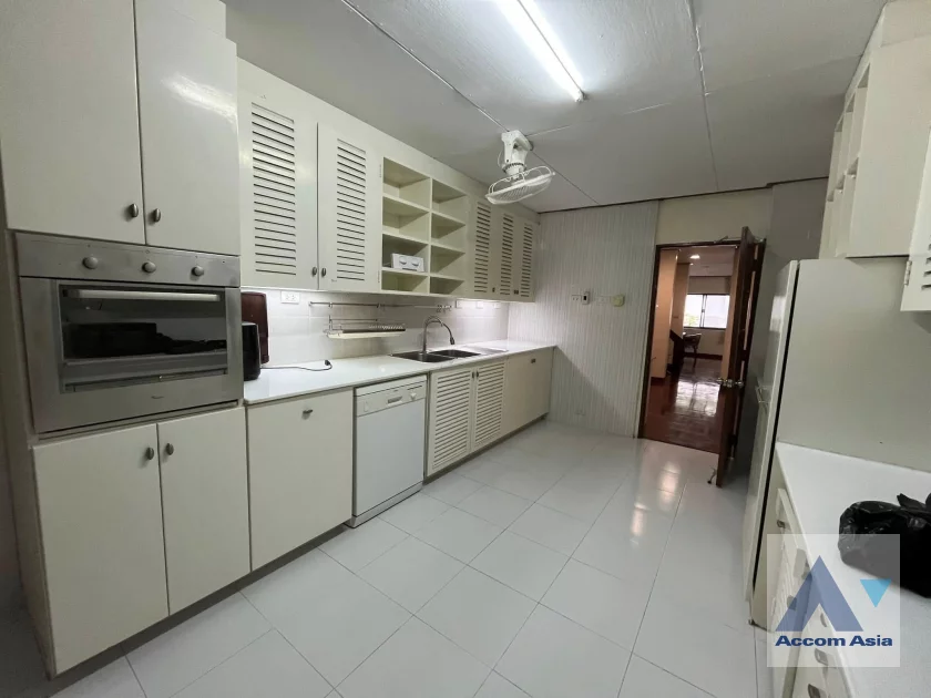 7  5 br House for rent and sale in Pattanakarn ,Bangkok BTS On Nut at Panya Pattanakarn Village 13001706