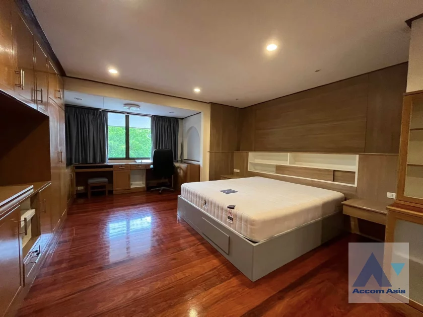 15  5 br House for rent and sale in Pattanakarn ,Bangkok BTS On Nut at Panya Pattanakarn Village 13001706