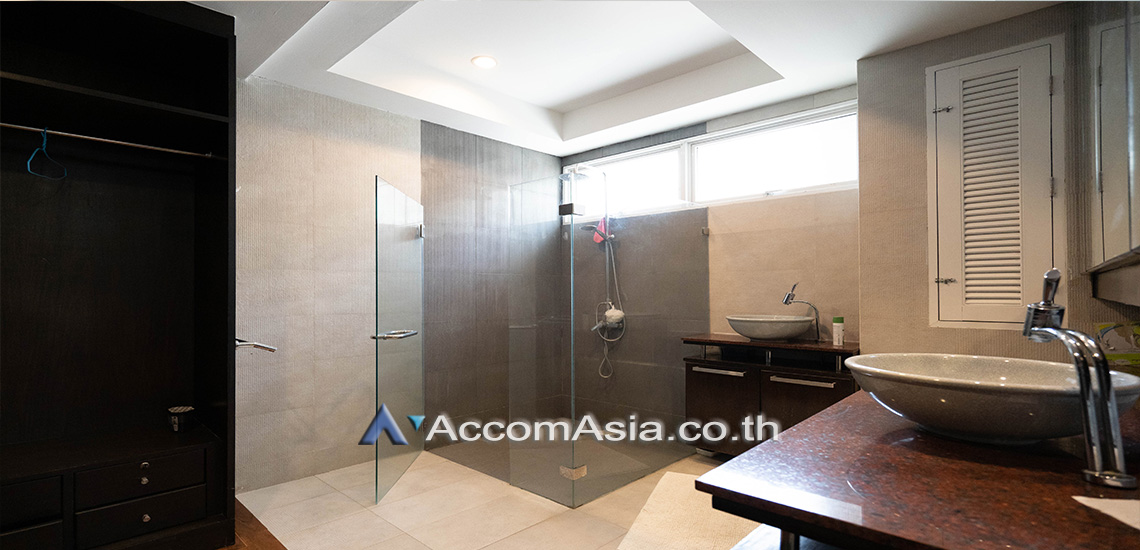 11  3 br Townhouse for rent and sale in Sukhumvit ,Bangkok BTS Ekkamai at The Parklane 12 10231