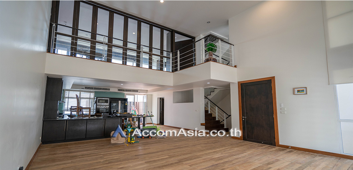  2  3 br Townhouse for rent and sale in Sukhumvit ,Bangkok BTS Ekkamai at The Parklane 12 10231