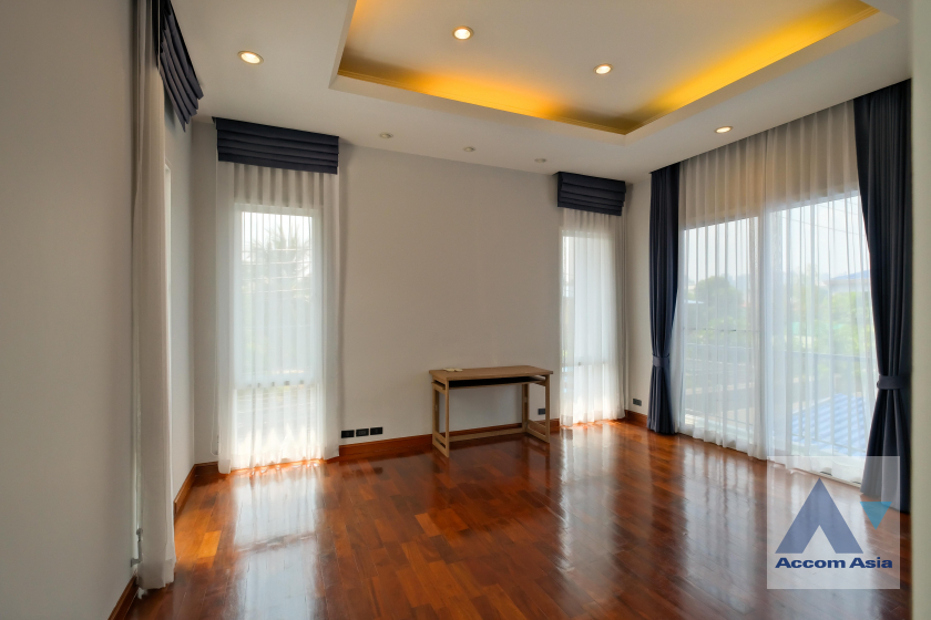 18  5 br House for rent and sale in Sukhumvit ,Bangkok BTS Phrom Phong 13001780