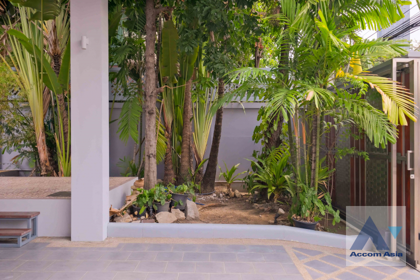 31  5 br House for rent and sale in Sukhumvit ,Bangkok BTS Phrom Phong 13001780