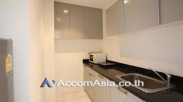 unit 1 Bedroom  Condominium For Rent & Sale in Ploenchit, Bangkok  near BTS Ratchadamri (13001799)