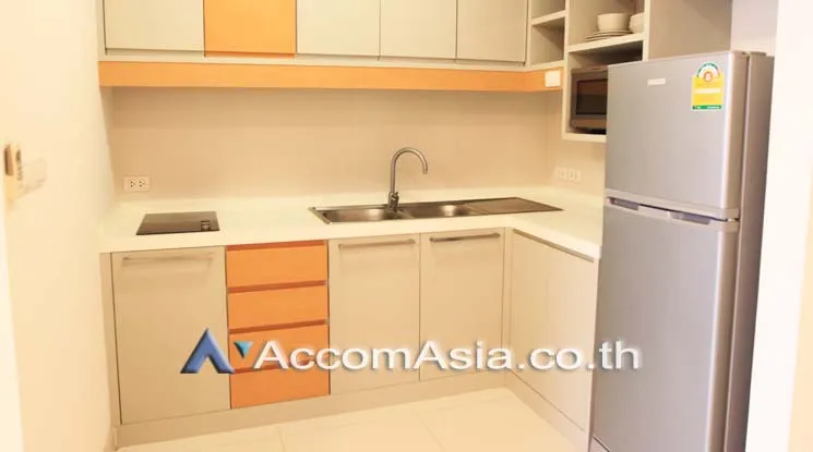 unit 1 Bedroom  Apartment For Rent in Sukhumvit, Bangkok  near BTS Ekkamai (13001811)