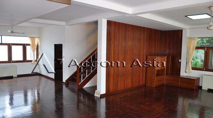 6  4 br House For Rent in Sukhumvit ,Bangkok BTS Phrom Phong at Privacy Living 13001817