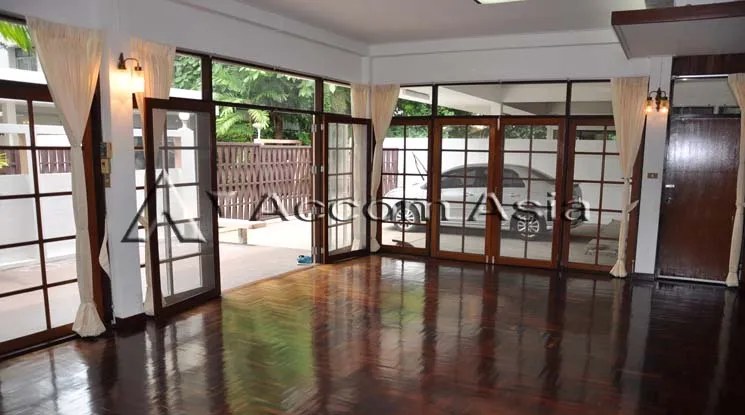 8  4 br House For Rent in Sukhumvit ,Bangkok BTS Phrom Phong at Privacy Living 13001817
