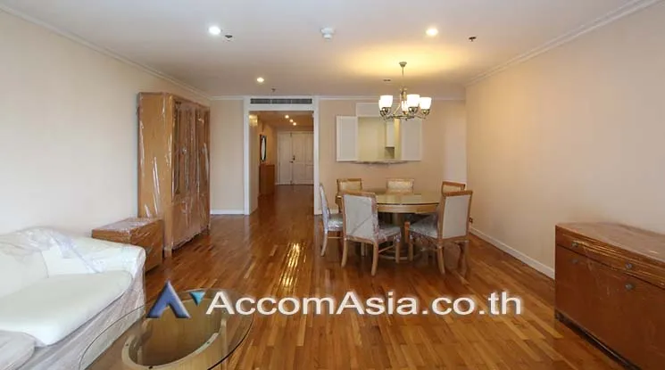  1  2 br Apartment For Rent in Sukhumvit ,Bangkok BTS Phrom Phong at High-Rise Serviced Apartment Near The Em District 13001856