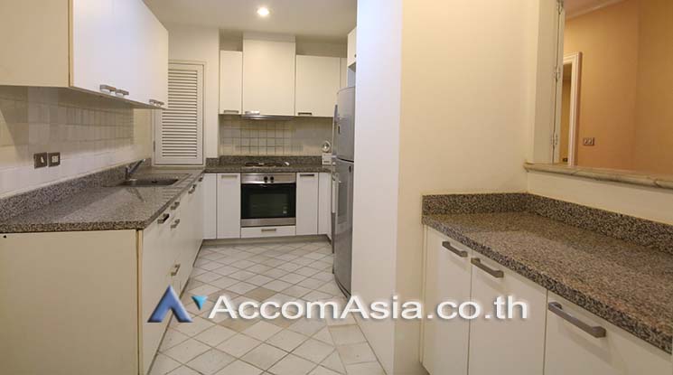 4  2 br Apartment For Rent in Sukhumvit ,Bangkok BTS Phrom Phong at High-Rise Serviced Apartment Near The Em District 13001856