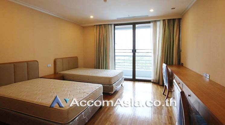 7  2 br Apartment For Rent in Sukhumvit ,Bangkok BTS Phrom Phong at High-Rise Serviced Apartment Near The Em District 13001856