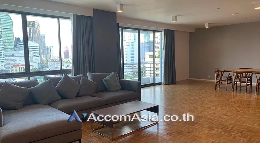 unit 3 Bedrooms  Apartment For Rent in Sukhumvit, Bangkok  near BTS Phrom Phong (13001858)