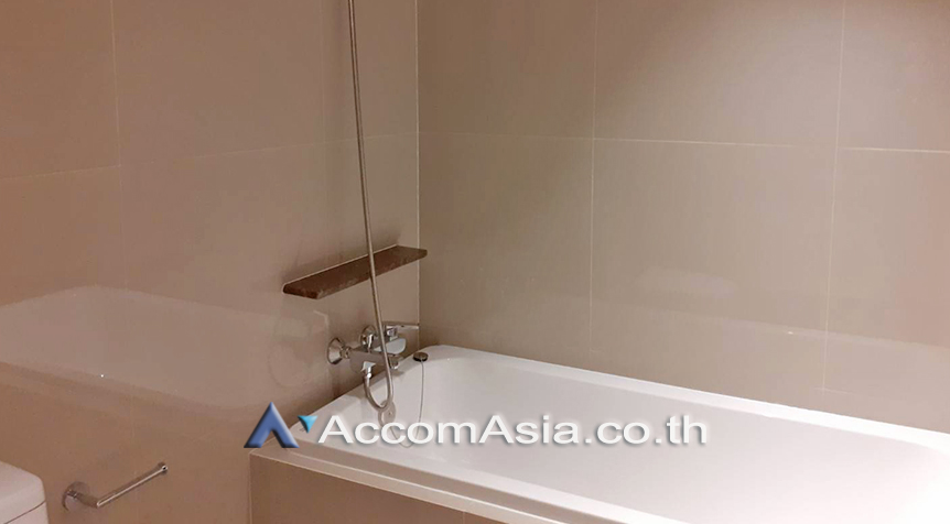 8  3 br Apartment For Rent in Sukhumvit ,Bangkok BTS Phrom Phong at High-Rise Serviced Apartment Near The Em District 13001858