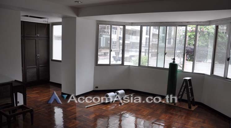 8  3 br Apartment For Rent in Sukhumvit ,Bangkok BTS Asok - BTS Nana at Easy to access BTS and MRT 13001862