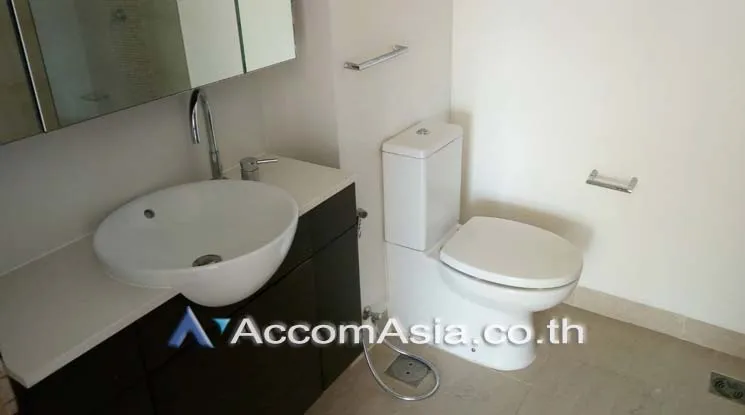 5  2 br Condominium For Sale in Sathorn ,Bangkok BRT Thanon Chan at The Lofts Yennakart 13001931