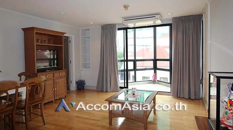unit 2 Bedrooms  Apartment For Rent in Sukhumvit, Bangkok  near BTS Phrom Phong (13001952)
