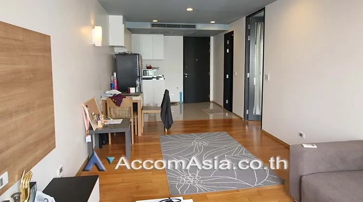 unit 1 Bedroom  Condominium For Rent & Sale in Ploenchit, Bangkok  near BTS Ploenchit (13002015)
