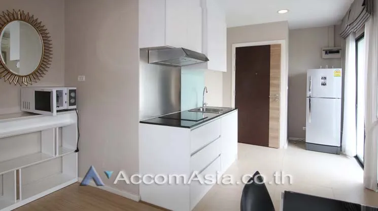 unit 1 Bedroom  Condominium For Rent in Ploenchit, Bangkok  near BTS Ploenchit (13002089)