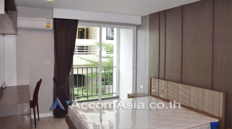 5  2 br Apartment For Rent in Sukhumvit ,Bangkok BTS Ekkamai at Private Low-rise Apartment with Only 2-3 unit-per-floor 13002106