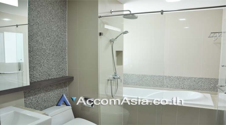 8  2 br Apartment for rent and sale in Sukhumvit ,Bangkok BTS Ekkamai at Private Low-rise Apartment with Only 2-3 unit-per-floor 13002107