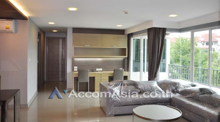  1  2 br Apartment For Rent in Sukhumvit ,Bangkok BTS Ekkamai at Private Low-rise Apartment with Only 2-3 unit-per-floor 13002108