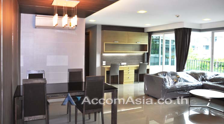 5  2 br Apartment For Rent in Sukhumvit ,Bangkok BTS Ekkamai at Private Low-rise Apartment with Only 2-3 unit-per-floor 13002108