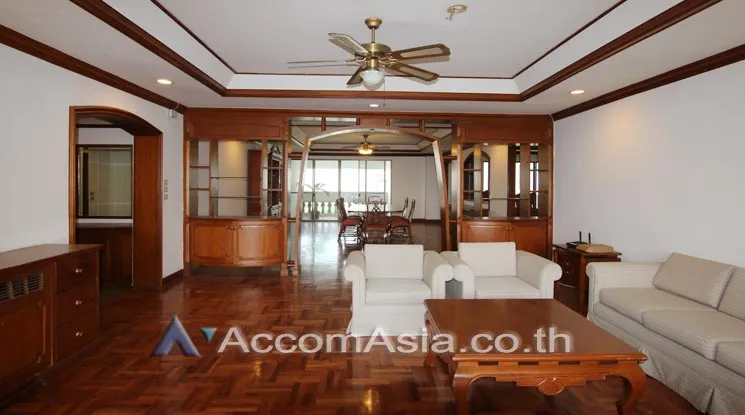 unitBig Balcony, Pet friendly |  4 Bedrooms  Apartment For Rent in Sukhumvit, Bangkok  near BTS Thong Lo (13002116)