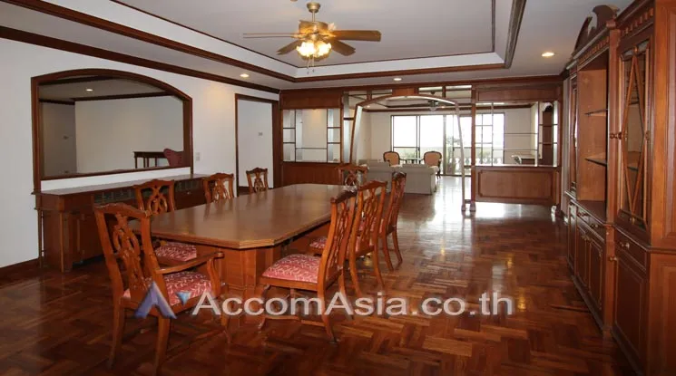  1  4 br Apartment For Rent in Sukhumvit ,Bangkok BTS Phrom Phong at Homely atmosphere 13002116