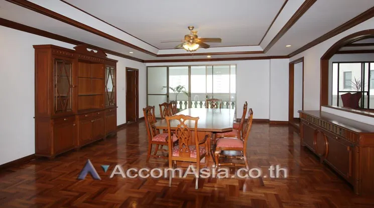 4  4 br Apartment For Rent in Sukhumvit ,Bangkok BTS Phrom Phong at Homely atmosphere 13002116
