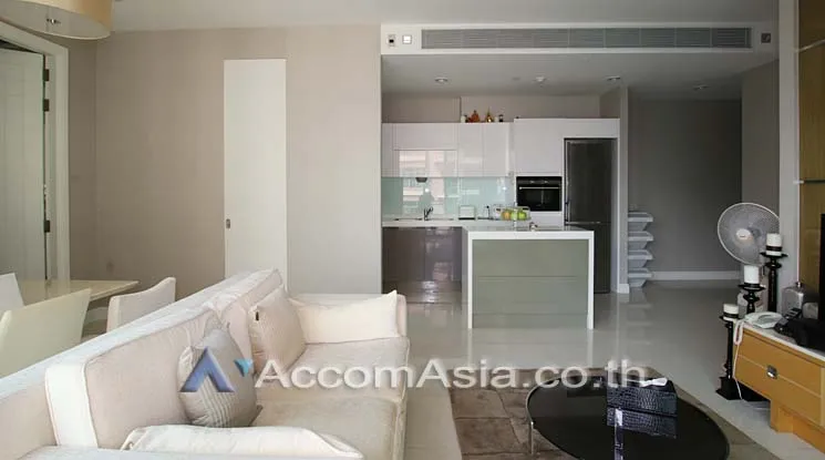 unit 2 Bedrooms  Condominium For Sale in Ploenchit, Bangkok  near BTS Chitlom (13002168)