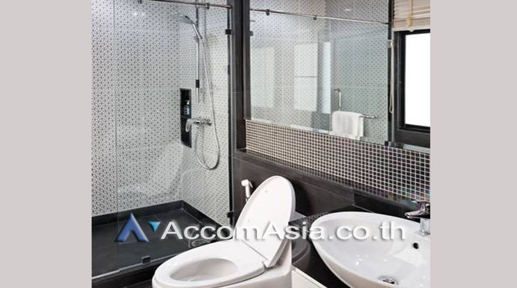 11  3 br House For Rent in Sukhumvit ,Bangkok BTS Phrom Phong at Modern Living Home 13002207