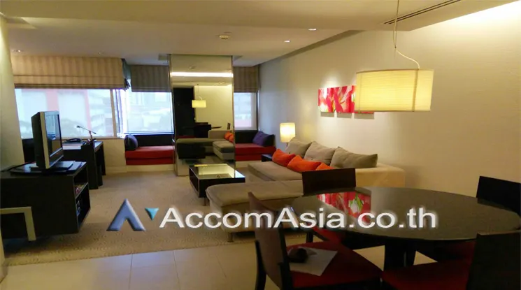 unit 2 Bedrooms  Condominium For Rent in Silom, Bangkok  near BTS Sala Daeng (13002237)