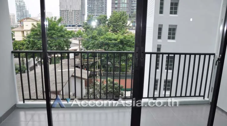 unit 2 Bedrooms  Apartment For Rent in Sukhumvit, Bangkok  near BTS Thong Lo (13002321)