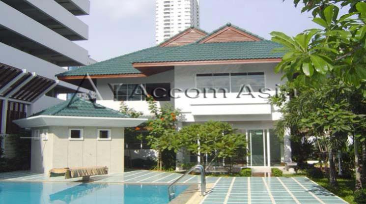 7  3 br House For Rent in Sukhumvit ,Bangkok BTS Ekkamai at House in Compound 20931
