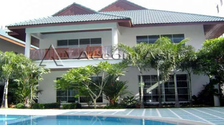 9  3 br House For Rent in Sukhumvit ,Bangkok BTS Ekkamai at House in Compound 20931
