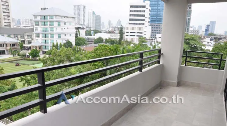 unit 3 Bedrooms  Apartment For Rent in Sukhumvit, Bangkok  near BTS Ekkamai (13002333)