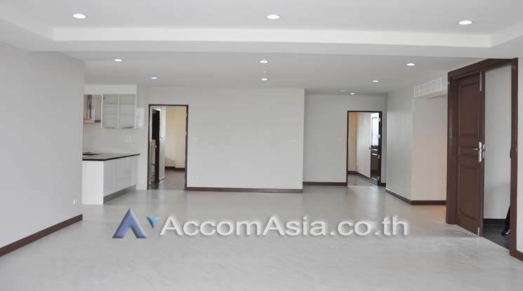 6  3 br Apartment For Rent in Sukhumvit ,Bangkok BTS Ekkamai at Nice Place at Ekkamai 13002333