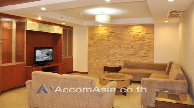 unitPet friendly |  3 Bedrooms  Apartment For Rent in Sukhumvit, Bangkok  near BTS  (13002350)